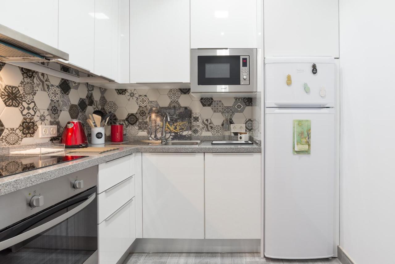 Urbe10 Blasco De Garay 4 Bedroom Apartament Malaga